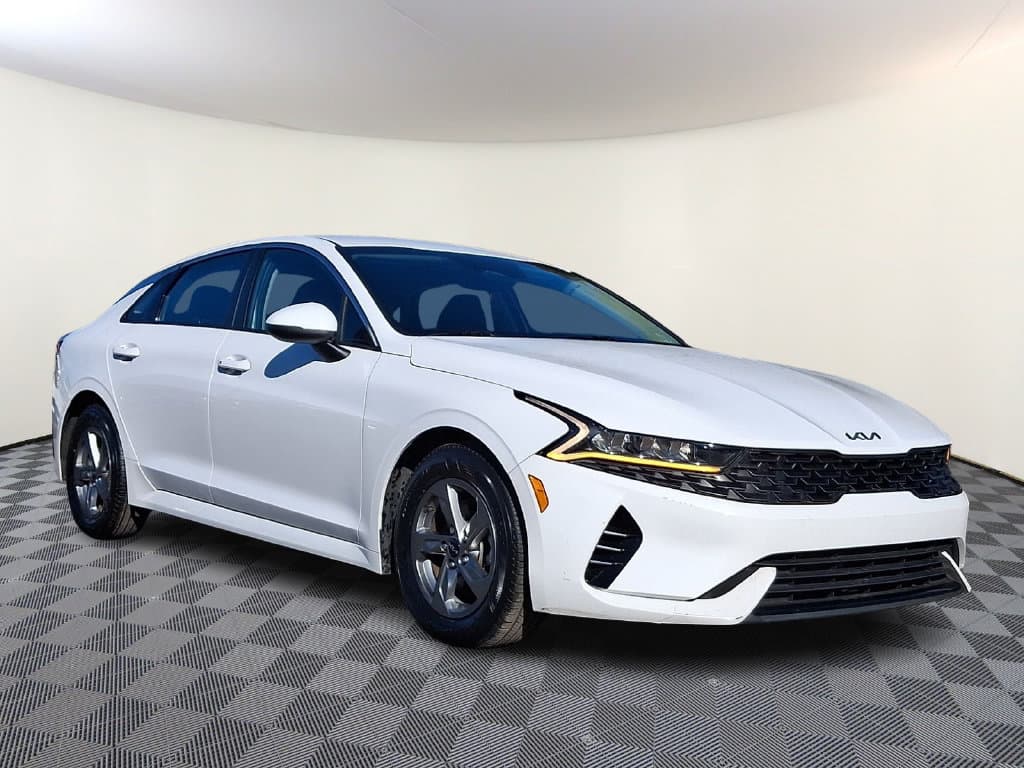 2023 Kia K5 LXS — photo 1 of 30