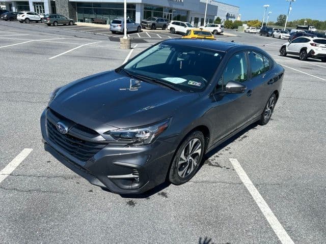 2024 Subaru Legacy Premium — photo 1 of 11