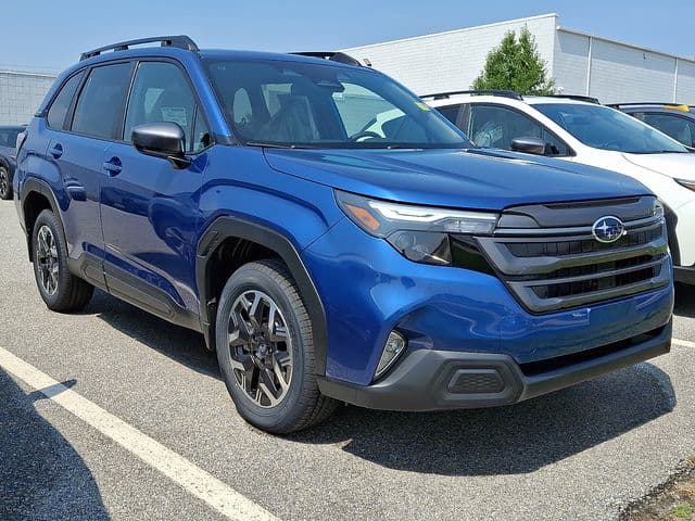 2026 Subaru Forester Premium — photo 1 of 30