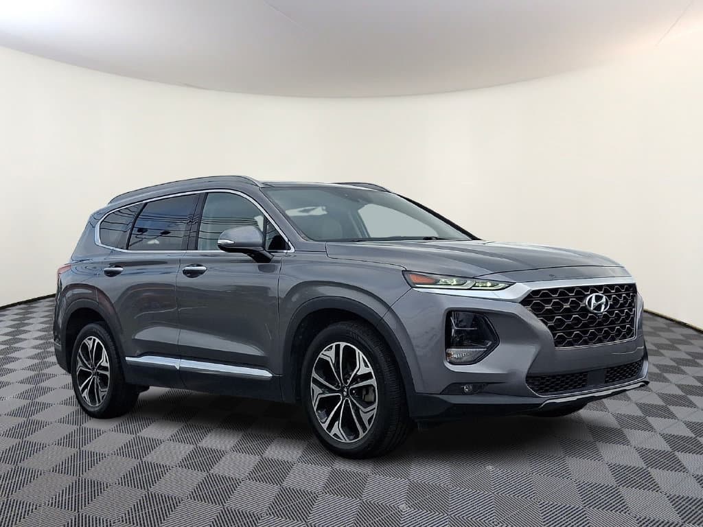 2019 Hyundai Santa Fe Ultimate — photo 1 of 33