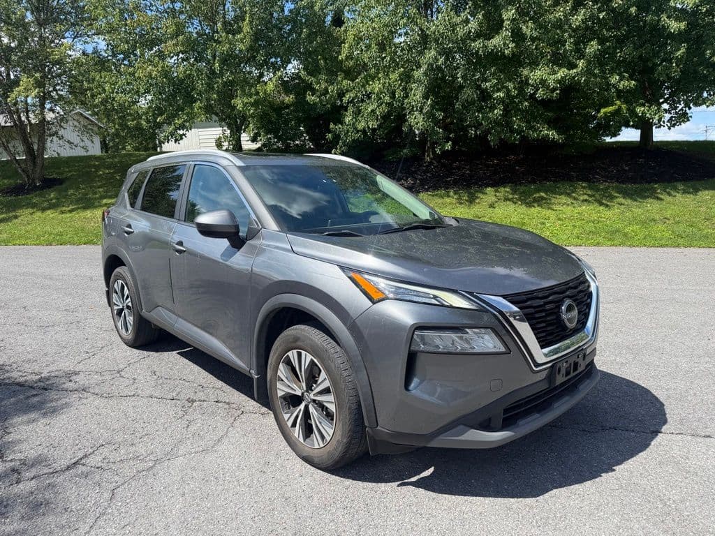 2023 Nissan Rogue SV — photo 1 of 5