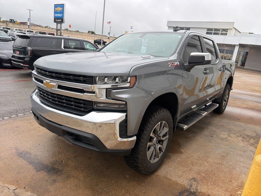 2022 Chevrolet Silverado 1500 LTD LT — photo 1 of 8