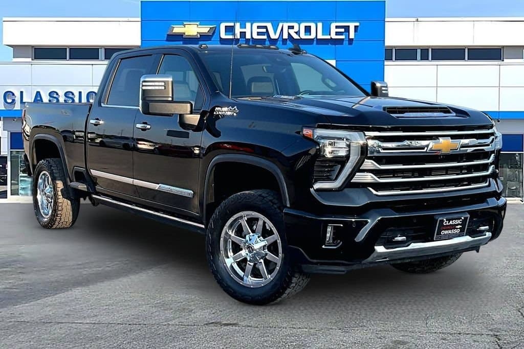 2024 Chevrolet Silverado 2500HD High Country — photo 1 of 34