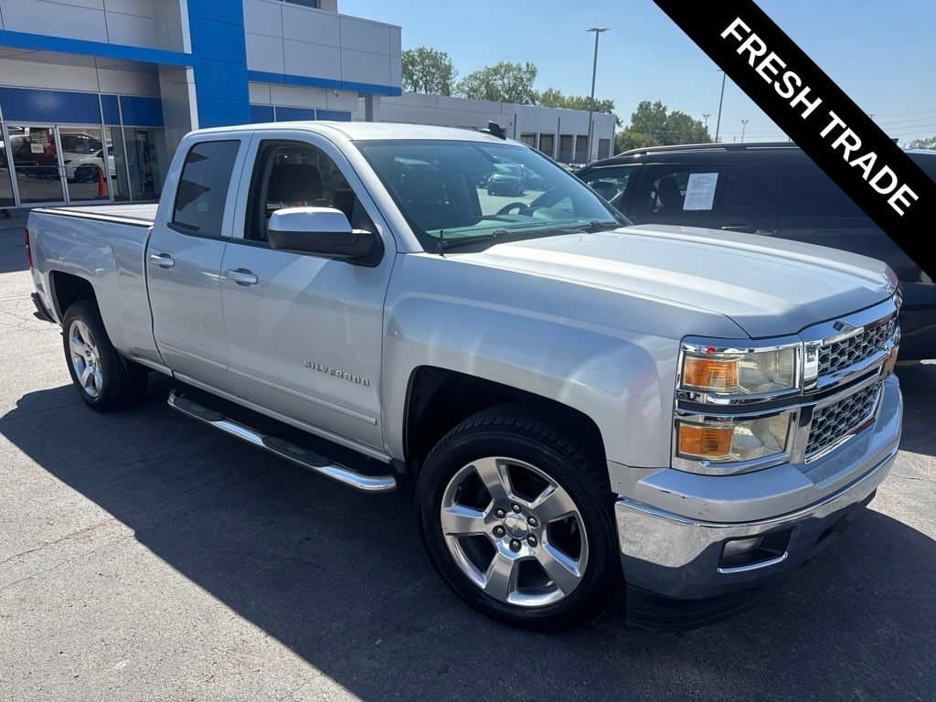 2015 Chevrolet Silverado 1500 LT — photo 1 of 22