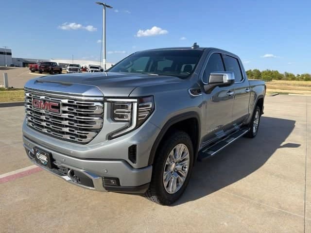 2025 GMC Sierra 1500 Denali — photo 1 of 19