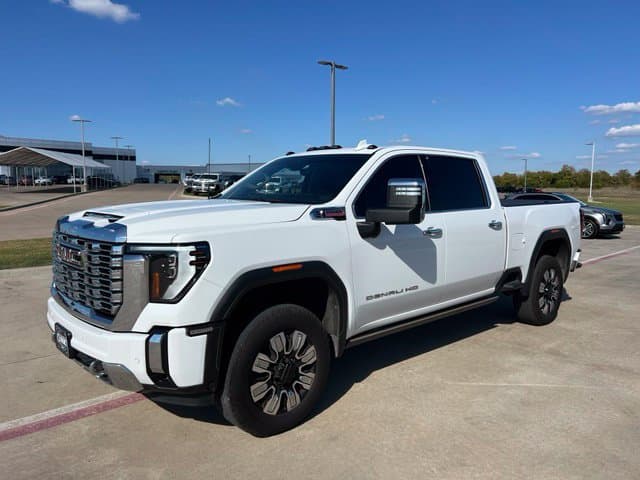 2024 GMC Sierra 2500HD Denali — photo 1 of 12