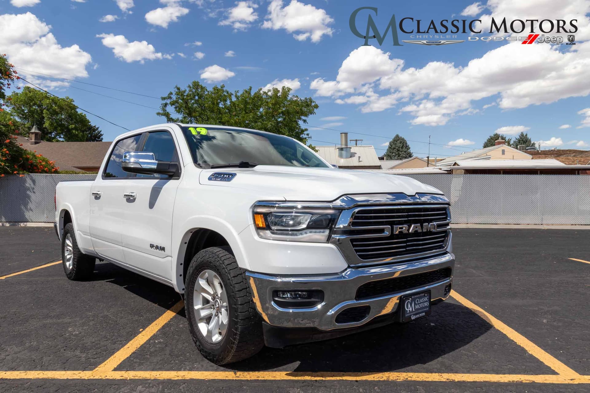 2019 RAM 1500 Laramie — photo 1 of 39