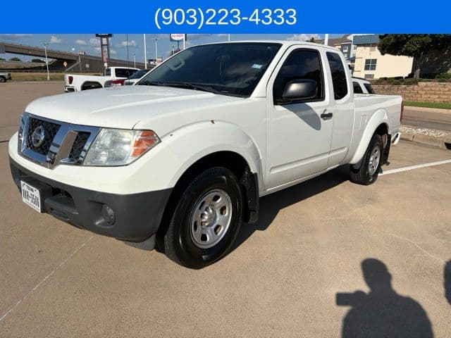 2017 Nissan Frontier S — photo 1 of 13
