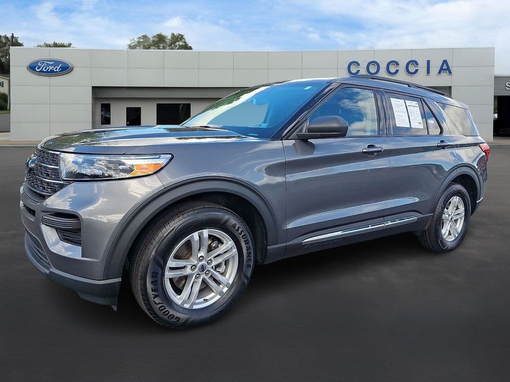 2022 Ford Explorer XLT — photo 1 of 31