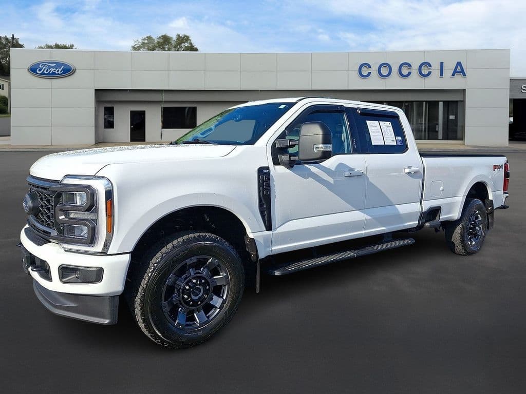 2023 Ford Super Duty F-250 SRW XLT — photo 1 of 31