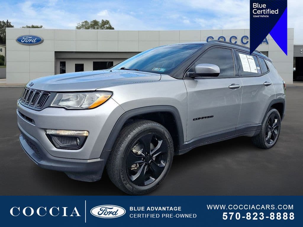 2019 Jeep Compass Latitude — photo 1 of 30