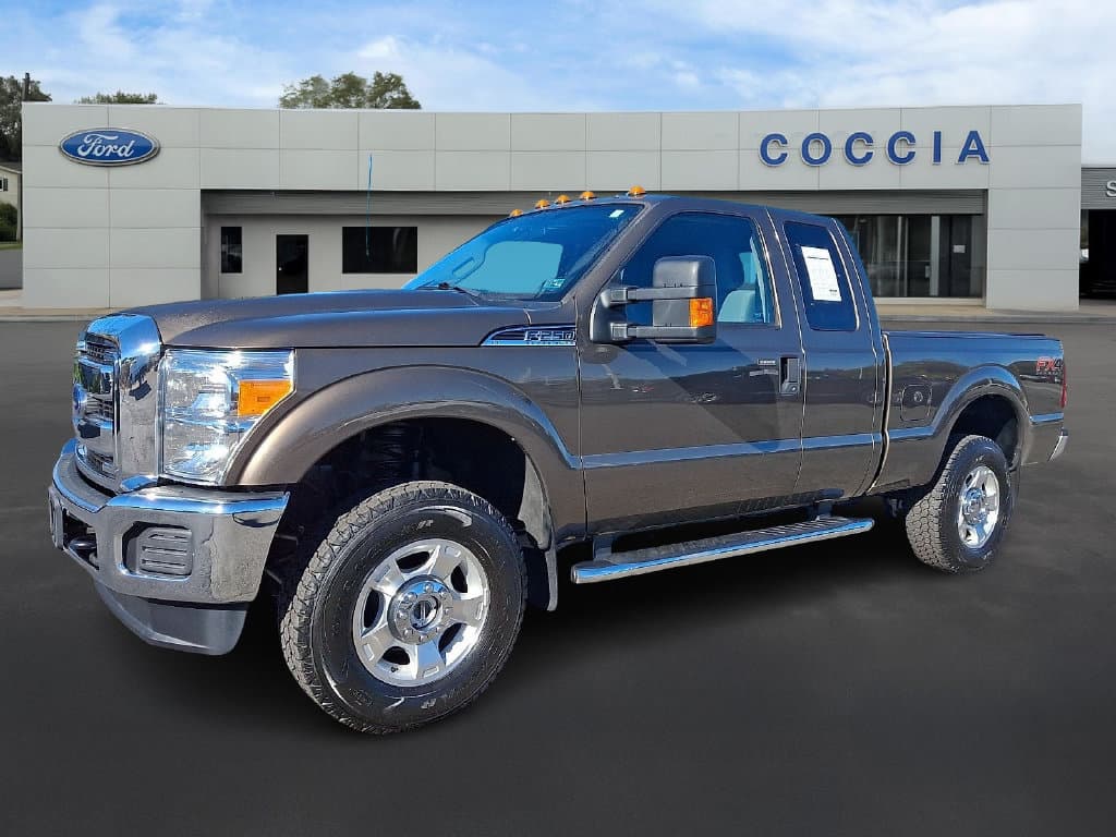 2016 Ford Super Duty F-250 SRW XLT — photo 1 of 30