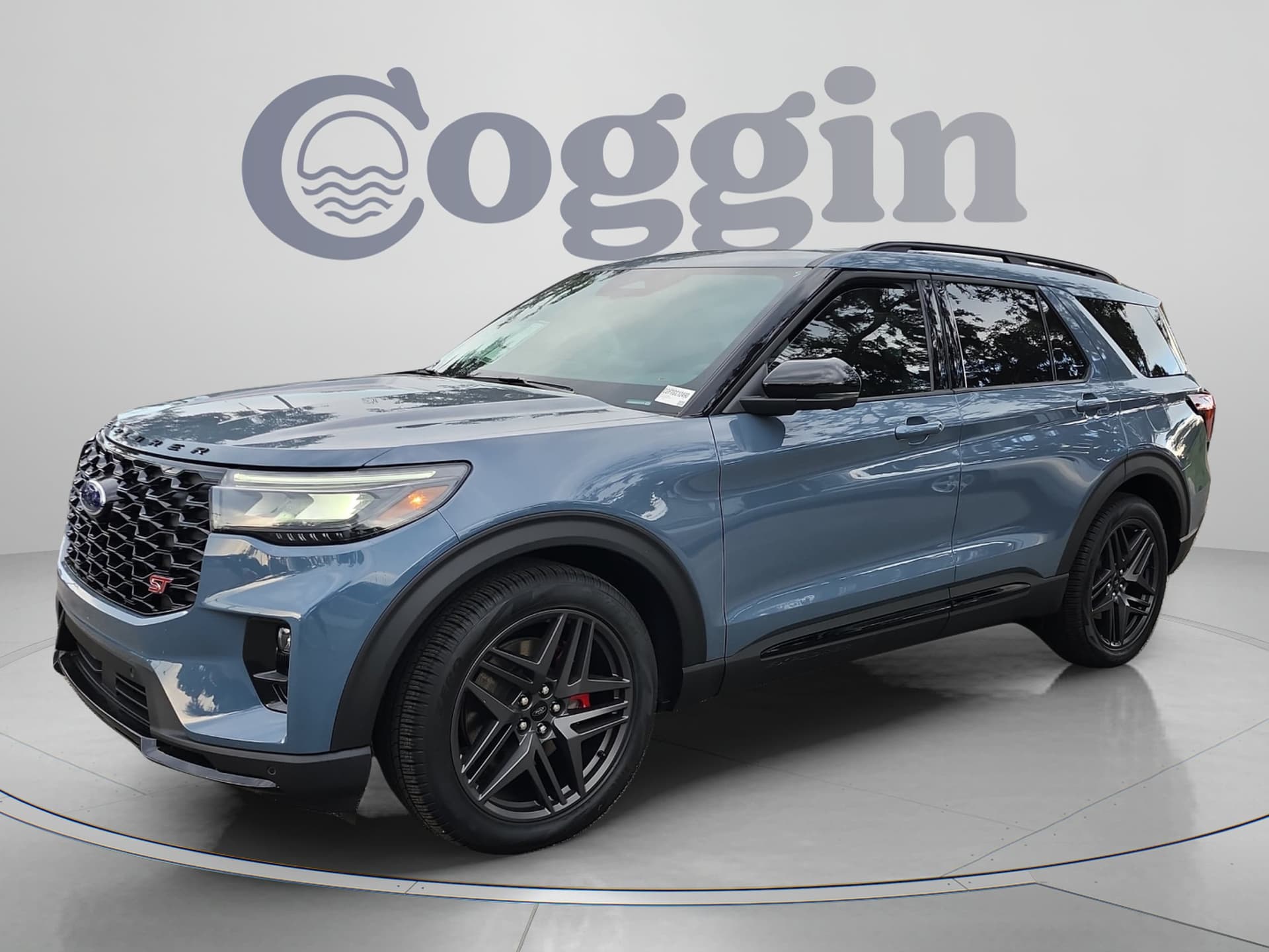 2026 Ford Explorer ST — photo 1 of 62
