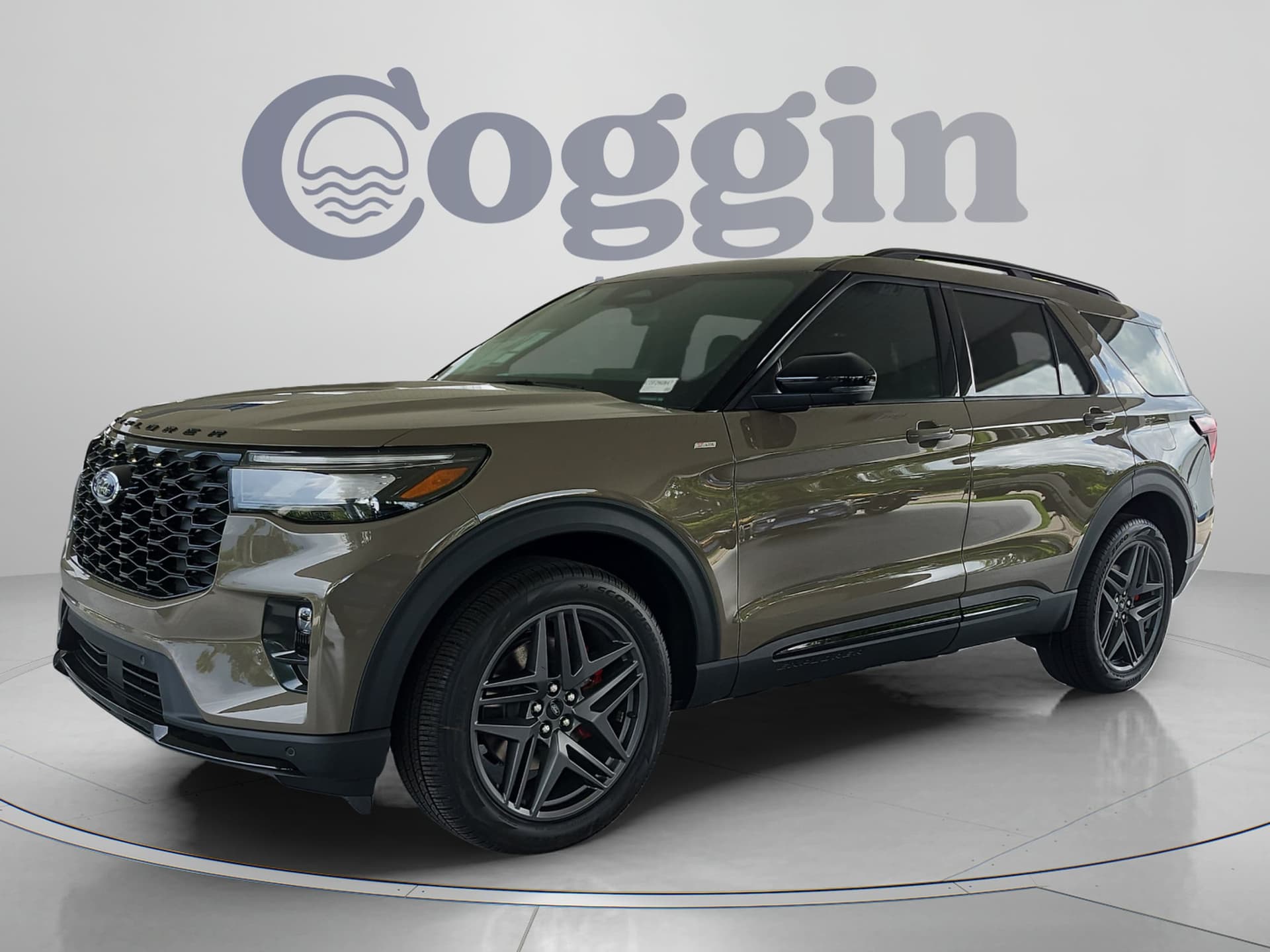 2026 Ford Explorer ST-Line — photo 1 of 63