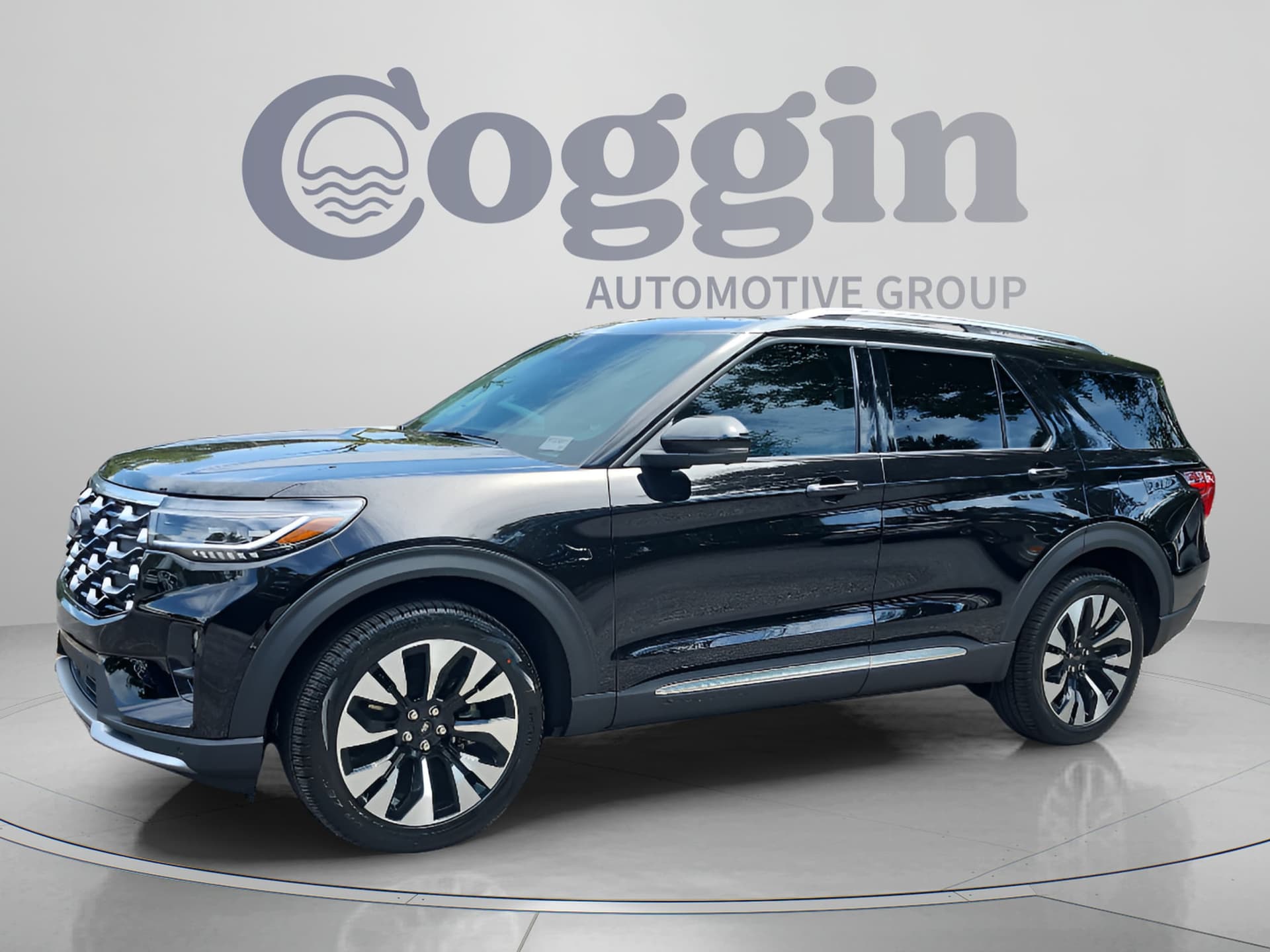 2026 Ford Explorer Platinum — photo 1 of 63
