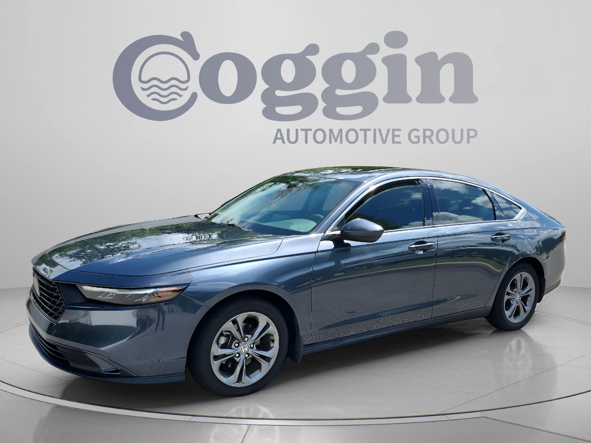 2024 Honda Accord Sedan EX — photo 1 of 33
