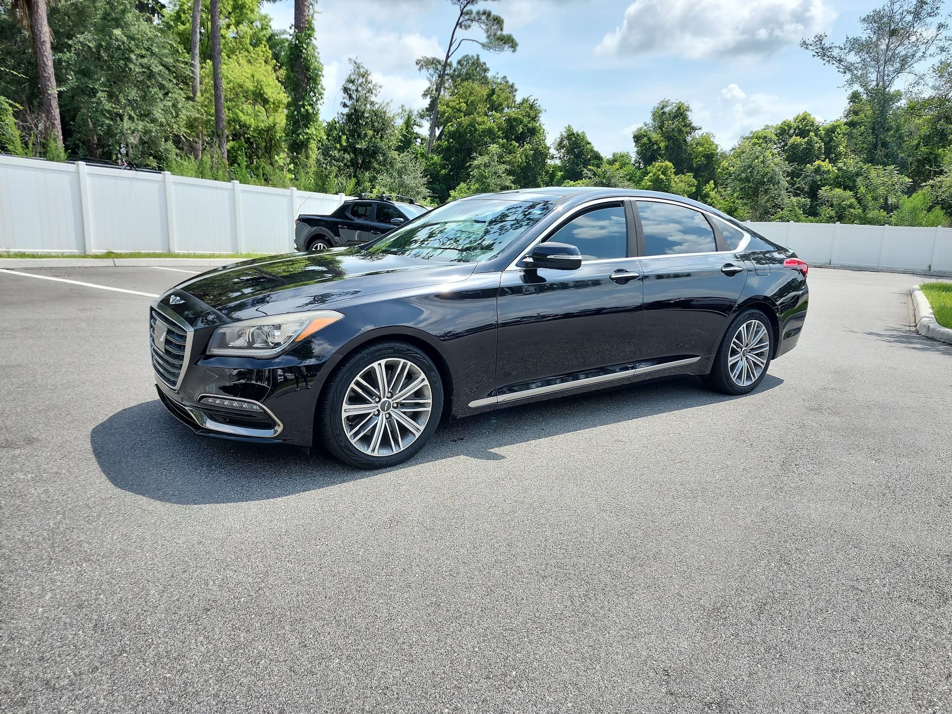 2018 Genesis G80 3.8 — photo 1 of 34