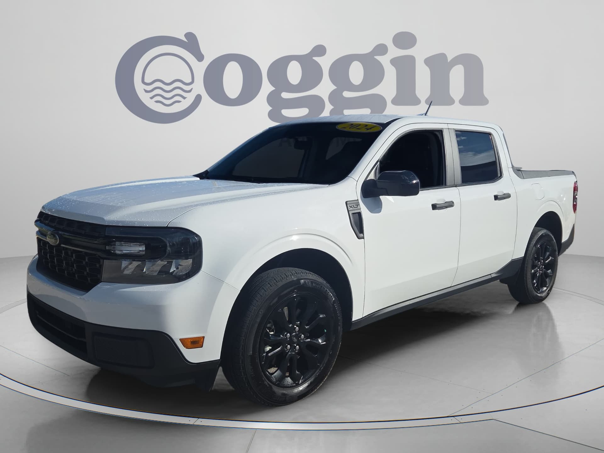 2024 Ford Maverick XLT — photo 1 of 39