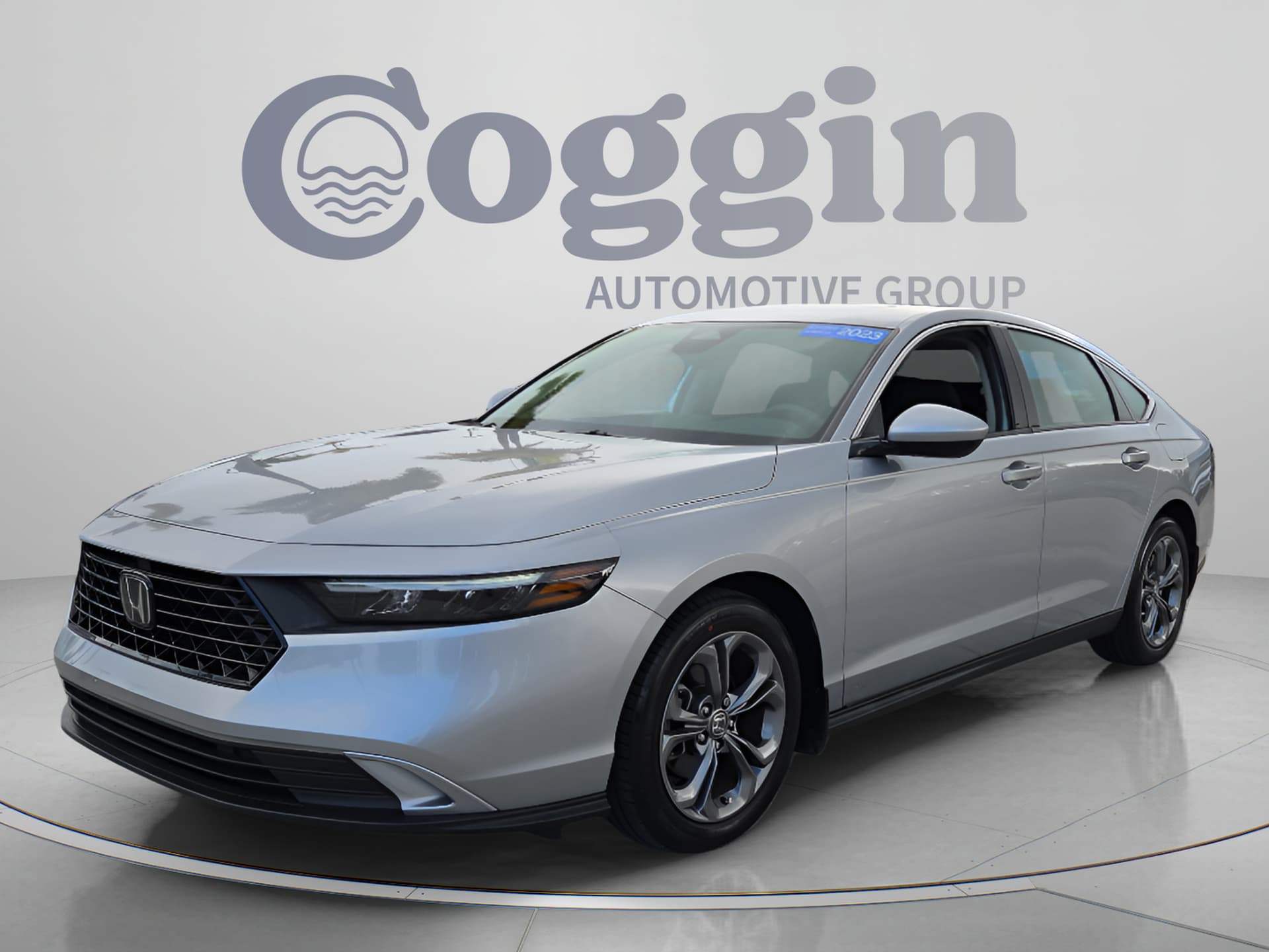 2023 Honda Accord Sedan EX — photo 1 of 40