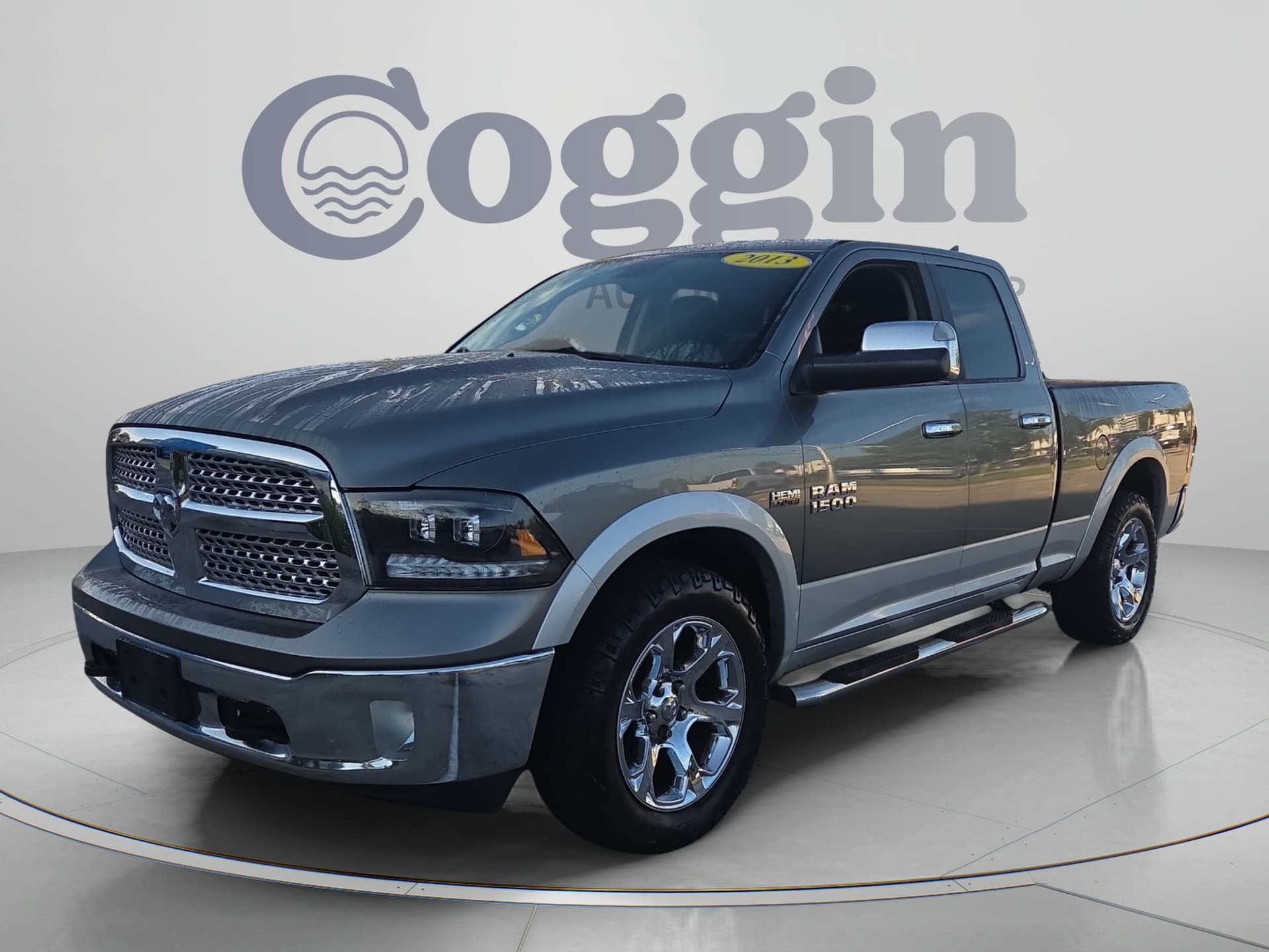 2013 RAM 1500 Laramie — photo 1 of 41
