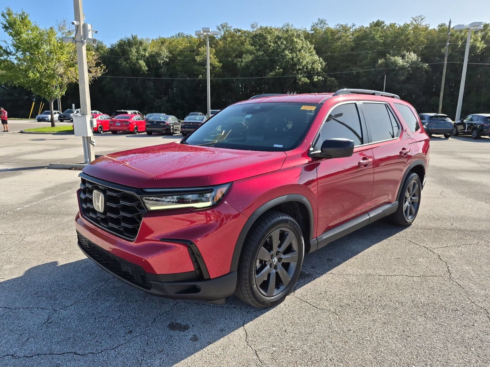 2025 Honda Pilot Sport — photo 1 of 33