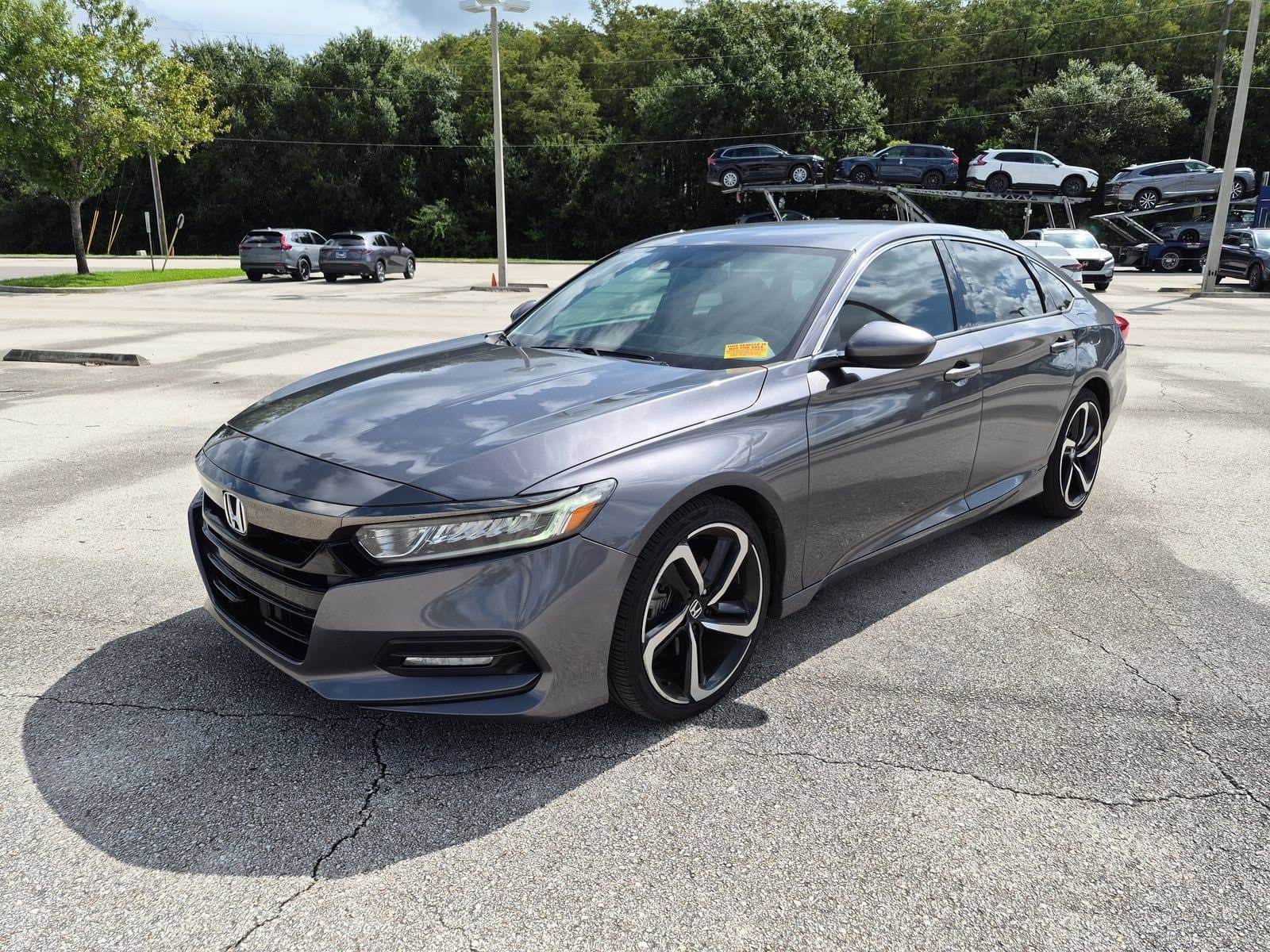 2020 Honda Accord Sedan Sport — photo 1 of 33