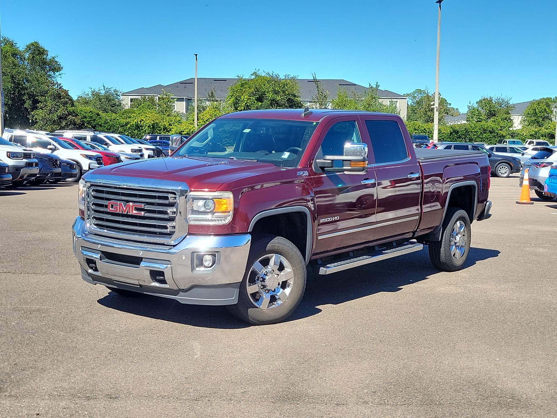 2016 GMC Sierra 2500HD SLT — photo 1 of 36