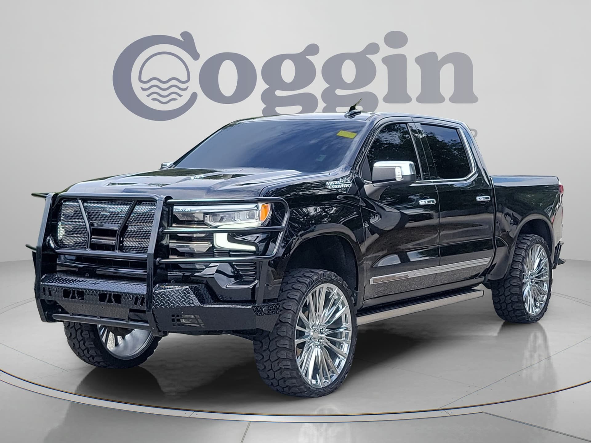 2022 Chevrolet Silverado 1500 High Country — photo 1 of 39