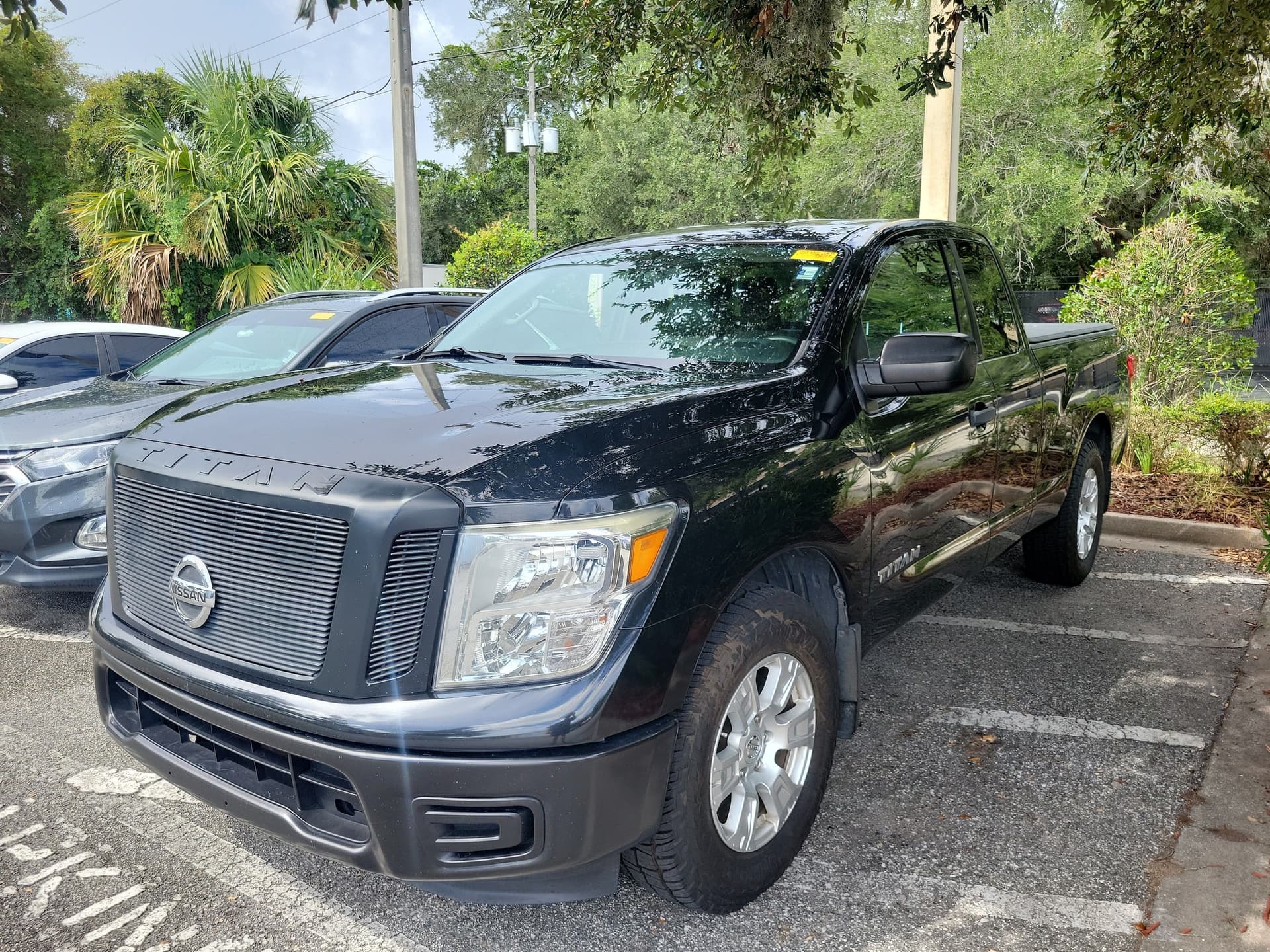 2018 Nissan Titan S — photo 1 of 31