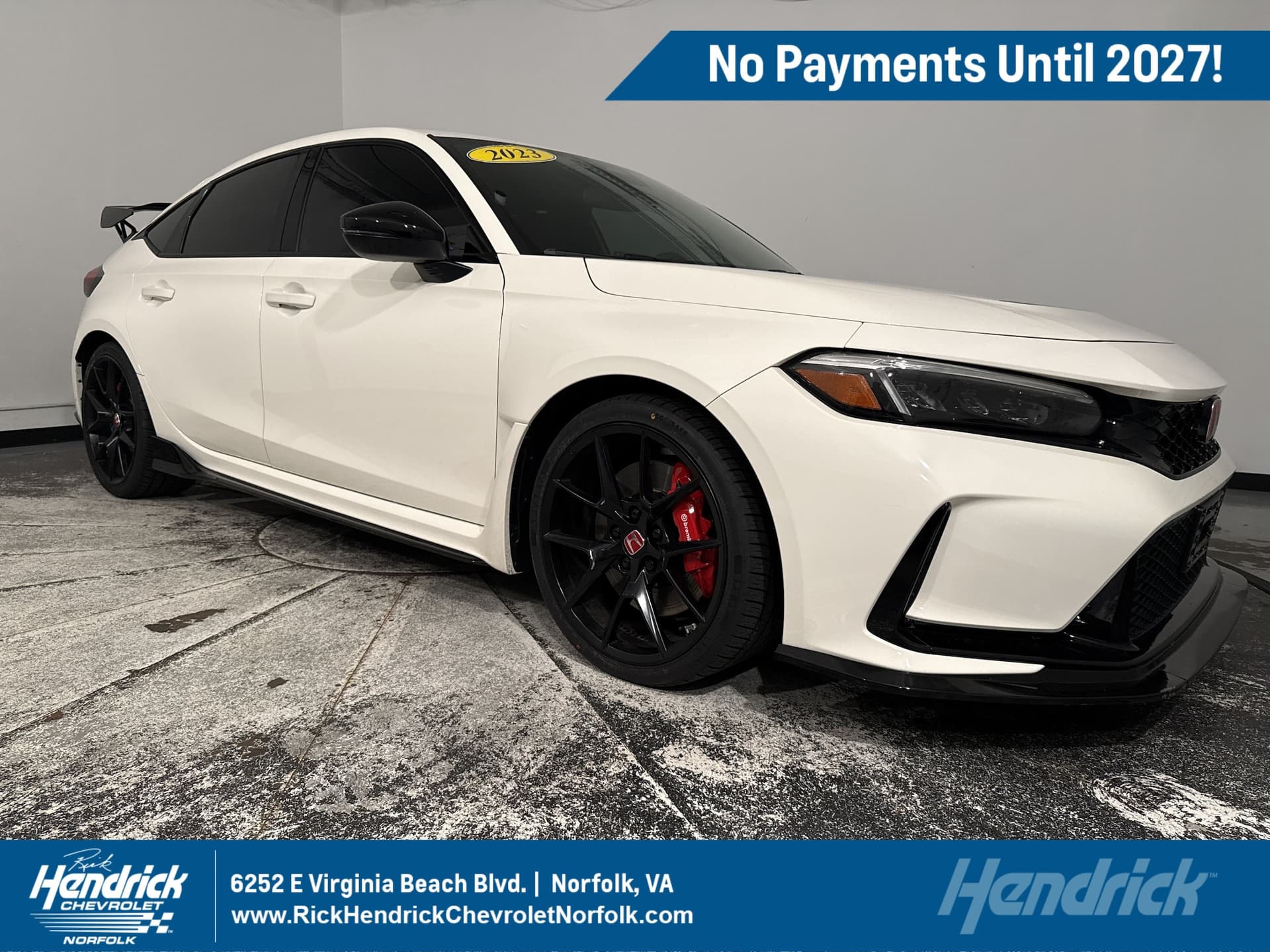 2023 Honda Civic Type R Base — photo 1 of 38