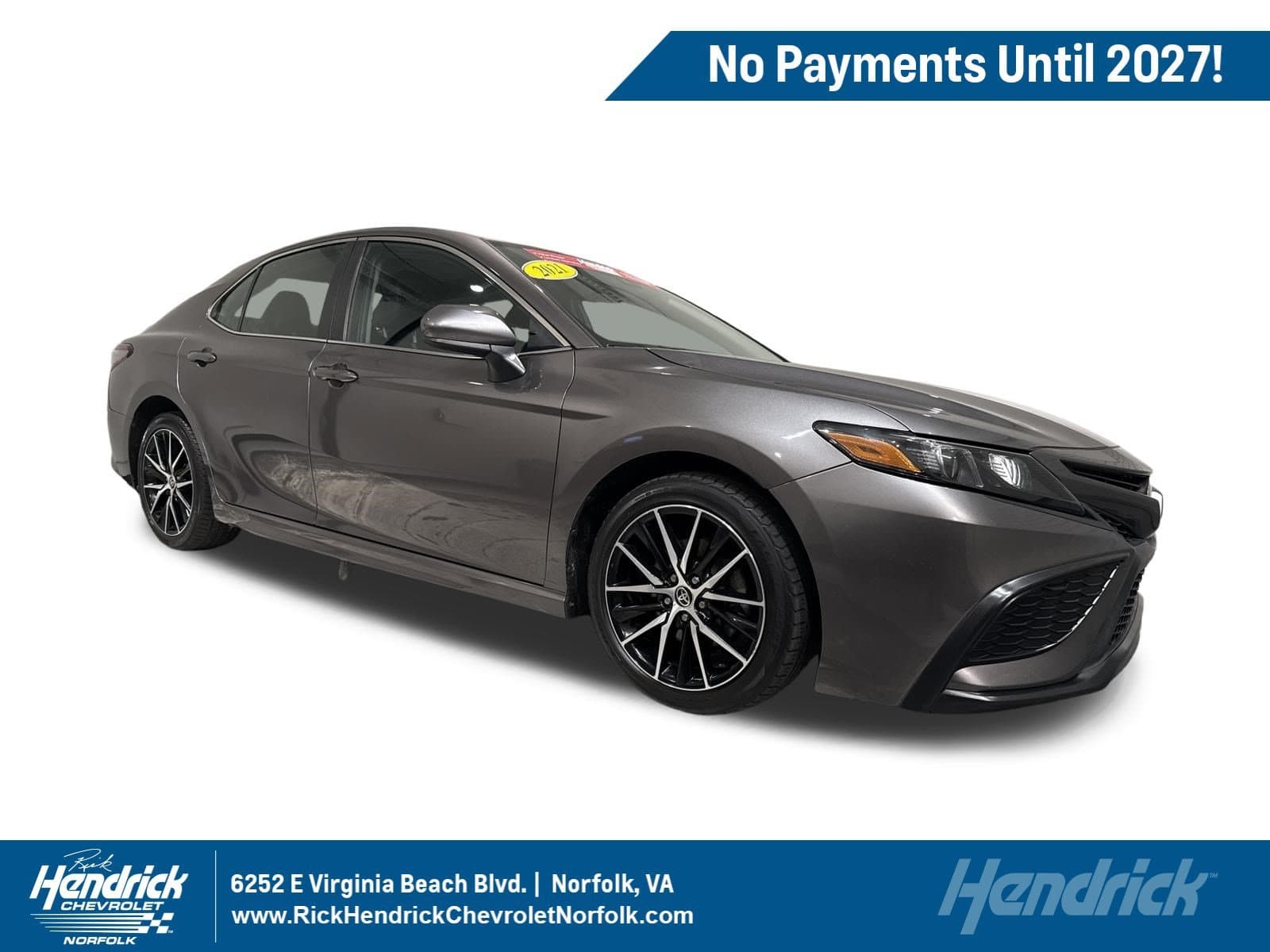 2021 Toyota Camry SE — photo 1 of 37
