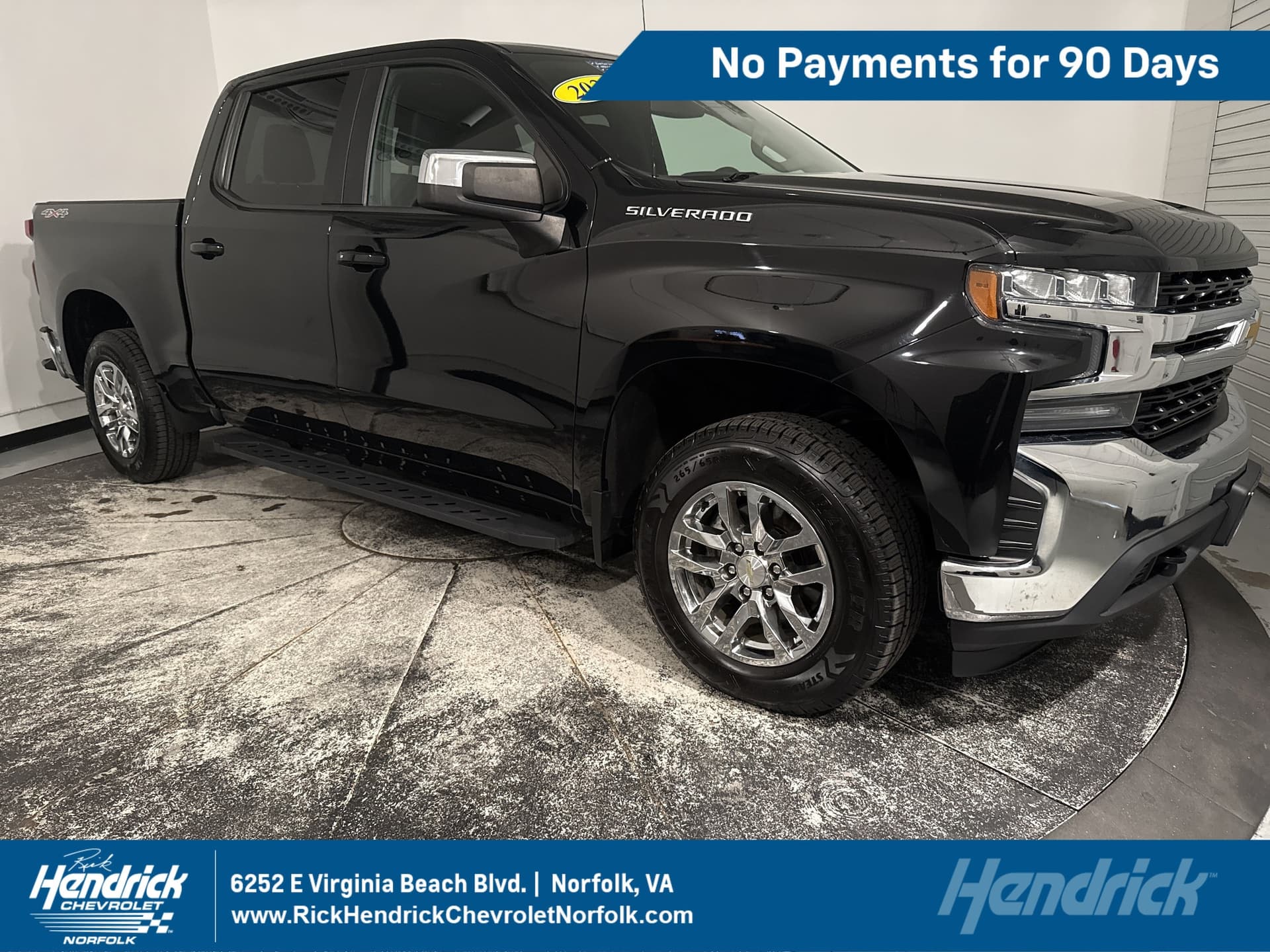 2021 Chevrolet Silverado 1500 LT — photo 1 of 37