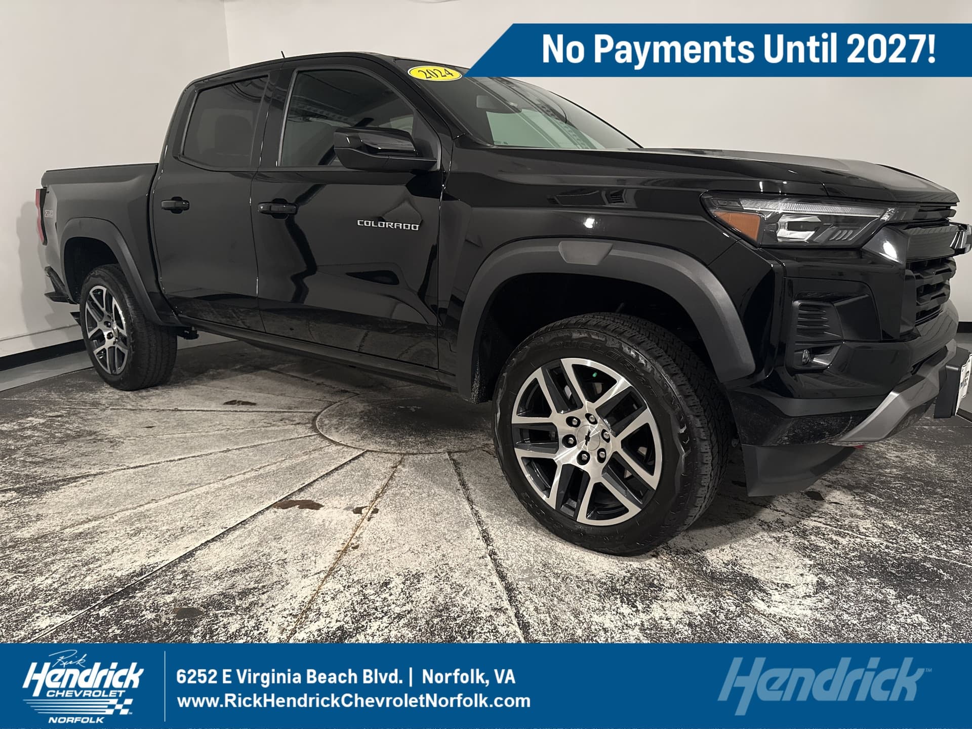 2024 Chevrolet Colorado 4WD Z71 — photo 1 of 38