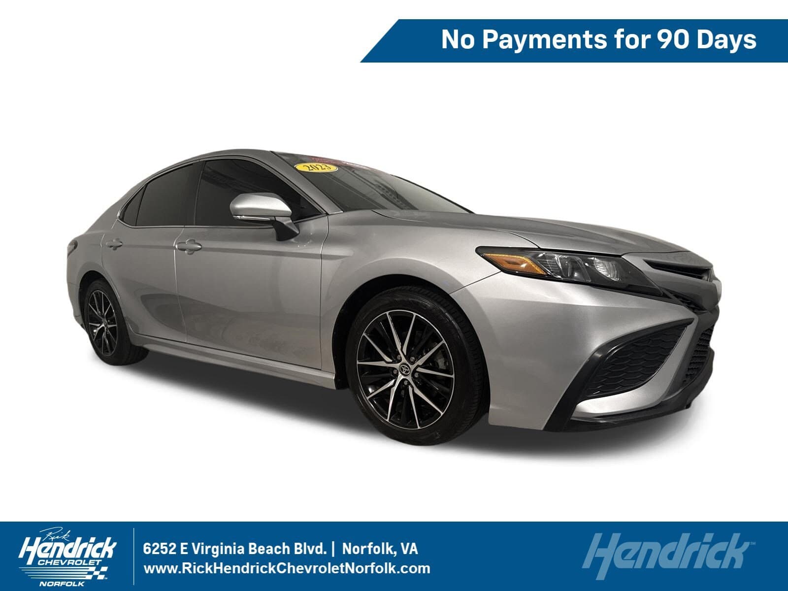 2023 Toyota Camry SE — photo 1 of 36
