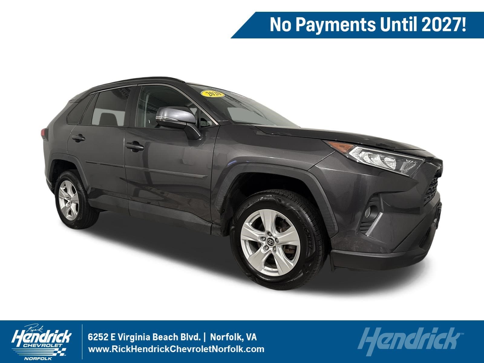 2020 Toyota RAV4 XLE — photo 1 of 36