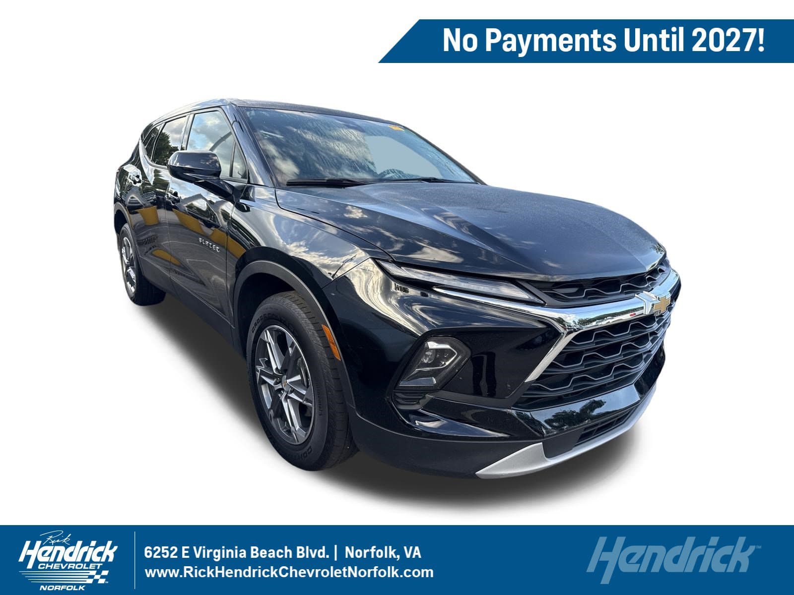 2025 Chevrolet Blazer LT — photo 1 of 3