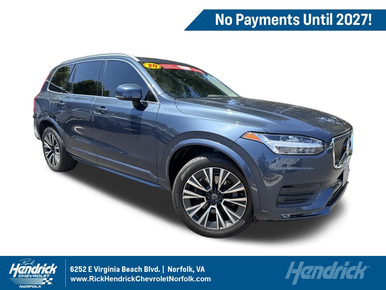 2020 Volvo XC90 Momentum — photo 1 of 37