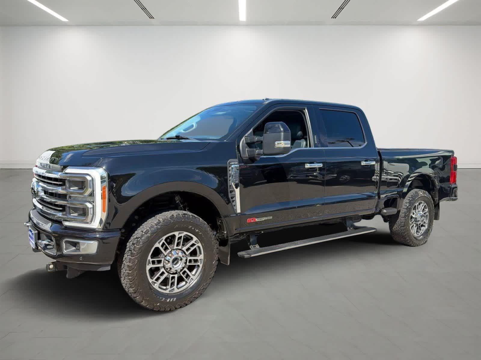 2023 Ford Super Duty F-250 SRW Base — photo 1 of 32