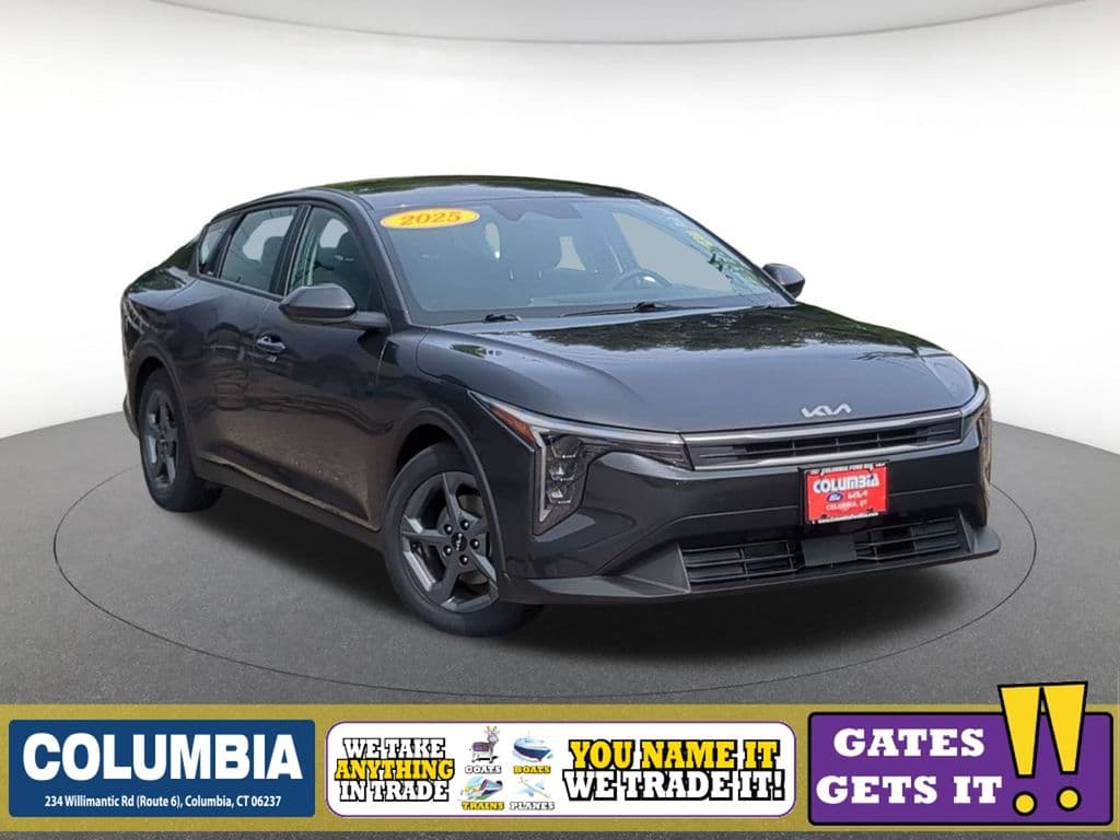 2025 Kia K4 LXS — photo 1 of 23