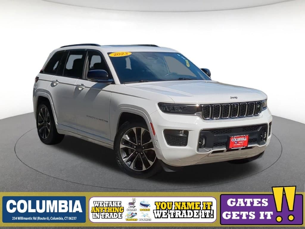 2023 Jeep Grand Cherokee Overland — photo 1 of 25