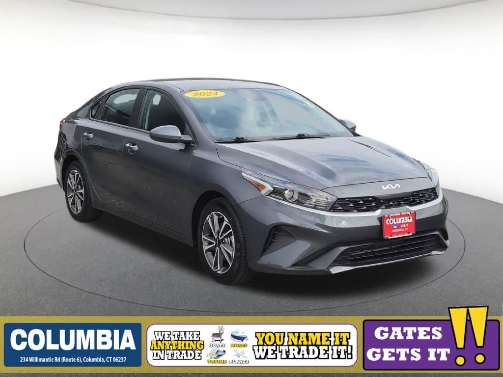 2024 Kia Forte LXS — photo 1 of 23