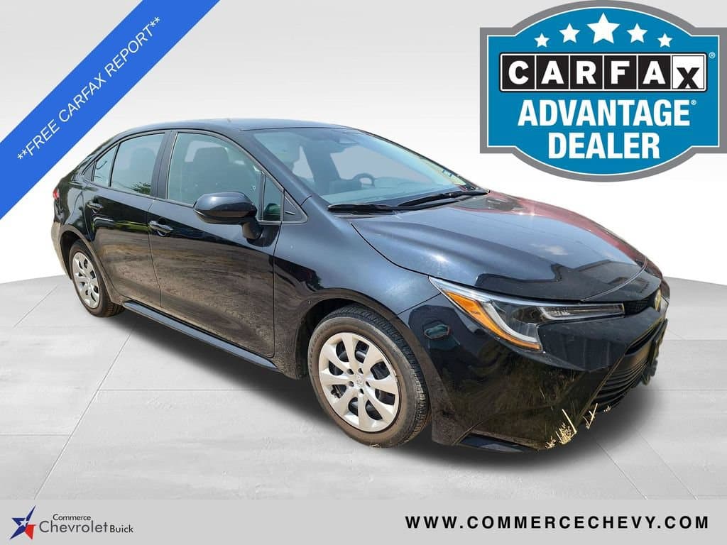 2024 Toyota Corolla LE — photo 1 of 6