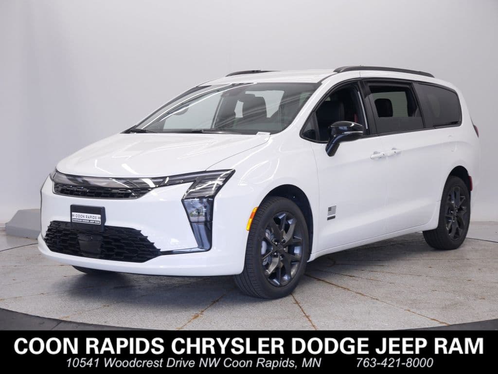 2027 Chrysler Pacifica Select — photo 1 of 41
