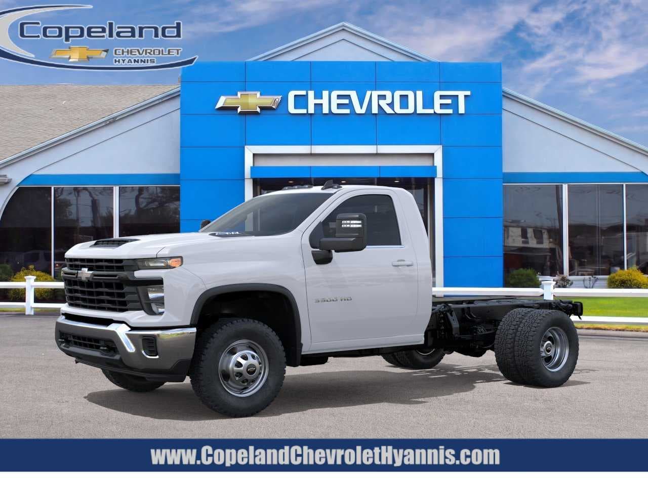 2026 Chevrolet Silverado 3500HD Work Truck — photo 1 of 48