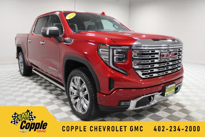 2024 GMC Sierra 1500 Denali — photo 1 of 61