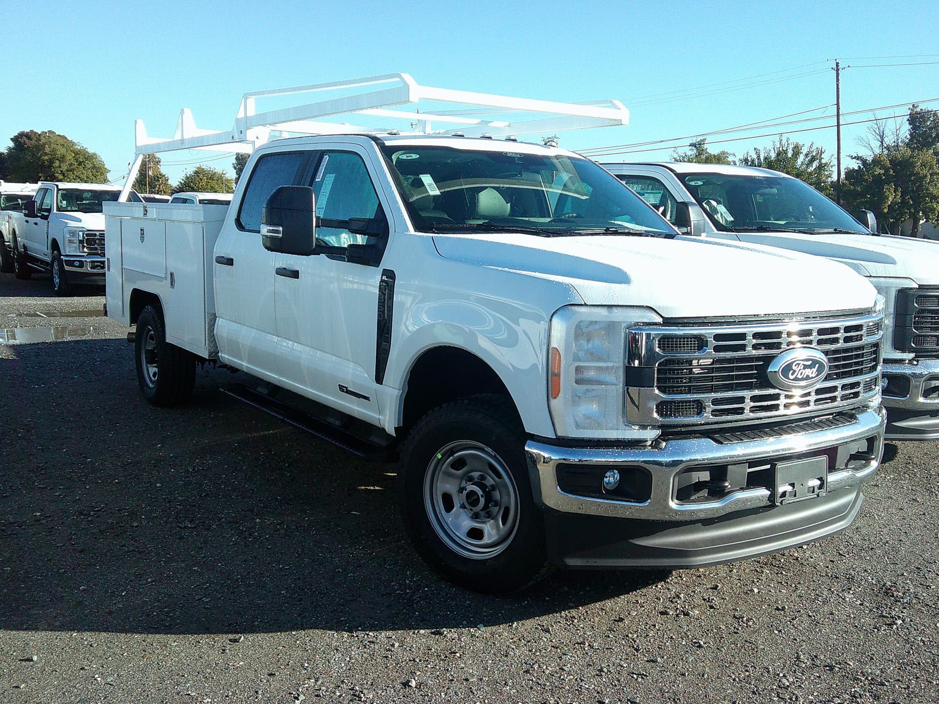 2027 Ford Super Duty F-350 SRW XL — photo 1 of 17