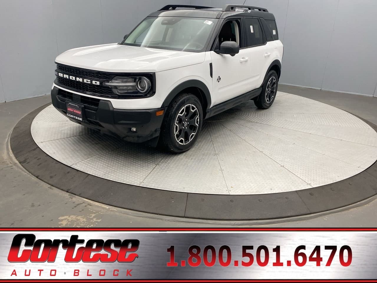 2026 Ford Bronco Sport Outer Banks — photo 1 of 32