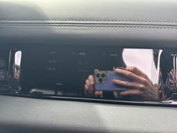Extra Photo