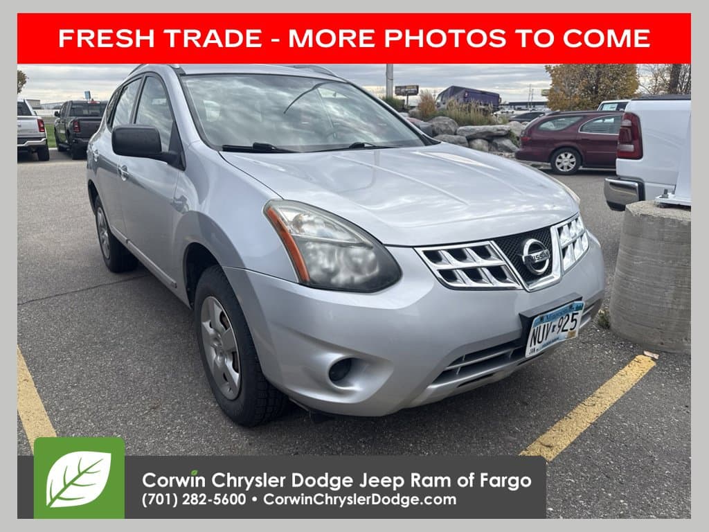 2015 Nissan Rogue Select S — photo 1 of 16