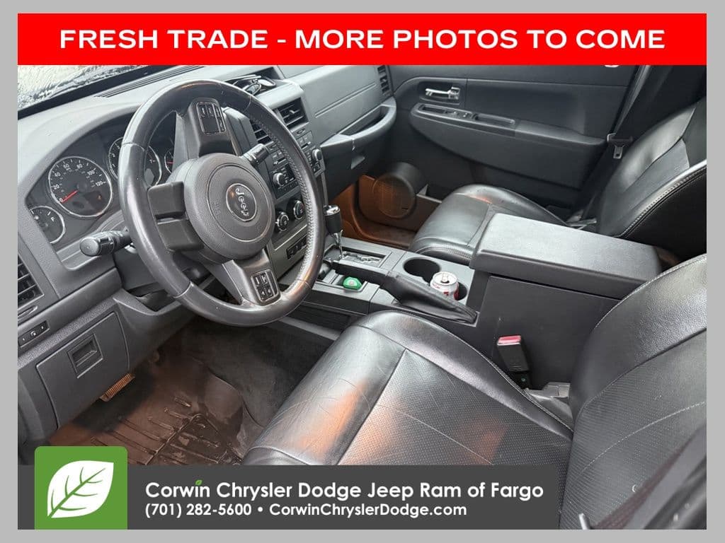 2012 Jeep Liberty Sport — photo 1 of 9
